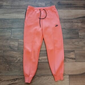 Nike Tech Fleece Joggers Womens Medium Coral Sportswear Standard Fit Mid Rise